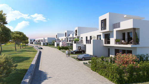 Spacious Townhouses frontline to the old Golf course of San Roque Club for sale