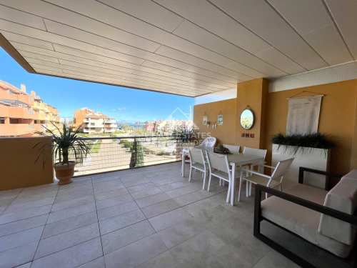Two-bedroom apartment in the most sought-after living complex "Ribera del Marlin" in the Marina of Sotogrande for sale